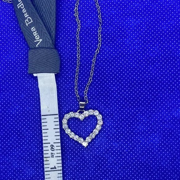 New sparkly open heart necklace silver chain beautiful Valentines Day gift - Picture 4 of 5